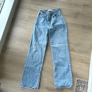 Abercrombie 90s relaxed Jean high rise curve love light wash denim